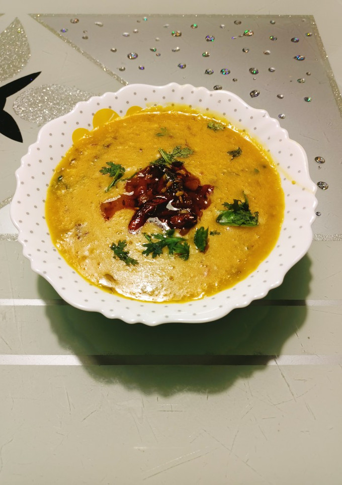 ரெஸ்டாரன்ட் ஸ்டைல் தால் தட்கா செய்முறை முக்கிய புகைப்படம்