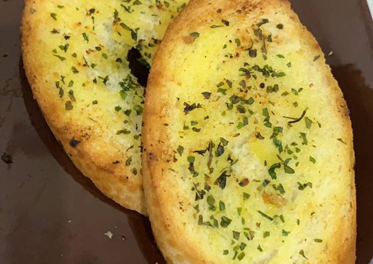 Rahasia Membuat Garlic bread Kekinian