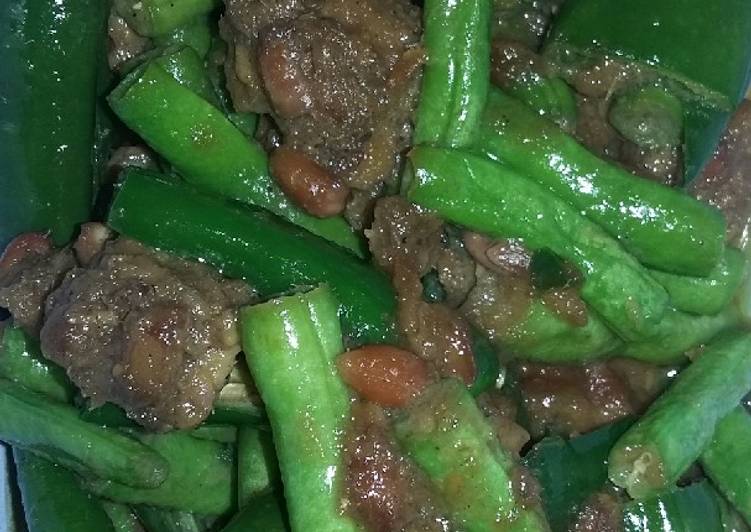 Tumis oncom (dage) buncis cabai hijau