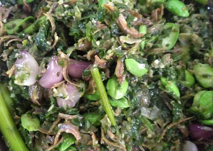 Bagaimana cara buat Sambel teri cabe ijo pete  menggugah selera