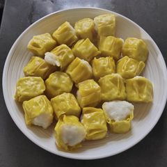 A picture of Steam Cuttle Fish Siomai.
