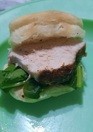 Una foto de Sandwichitos rápidos de pollo