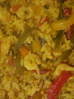 Una foto de Arroz con gambas
