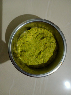 புதினா கொத்தமல்லி துவையல் (Puthina kothamalli thuvaiyal recipe in tamil) செய்முறை முக்கிய புகைப்படம்