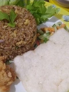 Foto resep Black Fried Rice With Pop Chiken