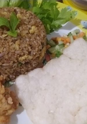 Foto resep Black Fried Rice With Pop Chiken