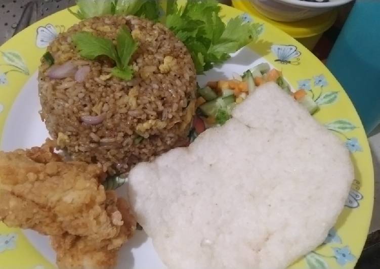 Black Fried Rice With Pop Chiken