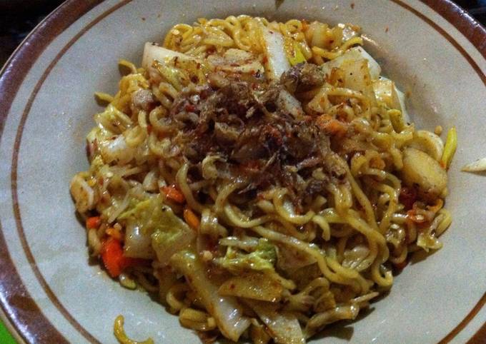  Resep Indomie Goreng Pedas with Boncabe lvl 15 oleh 