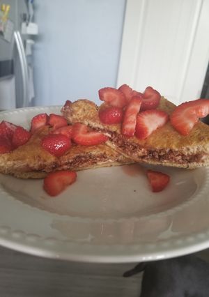 A picture of Chocolate-stuffed french toast low calorie!.