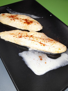 Una foto de Filetes de merluza al limón