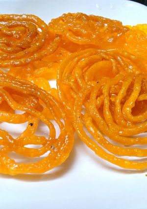 A picture of Instant Jalebi.
