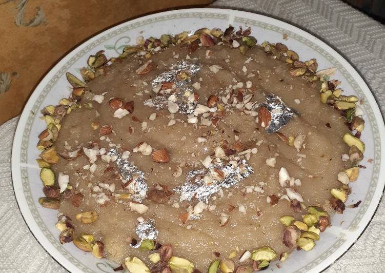 Steps to Make Any-night-of-the-week Special Sooji Halwa