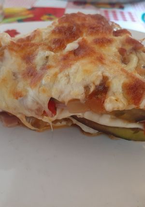 Una foto de Lasagna con berenjena