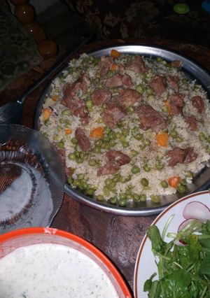 صورة لوصفة رز بازيلا مع اللحمة والجزر
