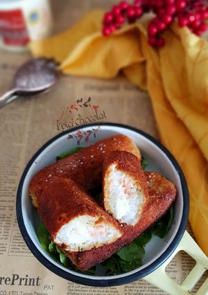 Une photo de BÂTONNETS PANES DE RIZ AU SAUMON ET KIRI®