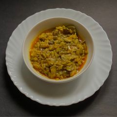 A picture of Begun’r Ghonto / Eggplant Ghonto for lunch in Thakurbari style.