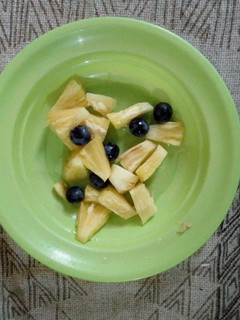 A picture of Pineapple and grapes salad #Localfoodchallenge_Nairobiwest.