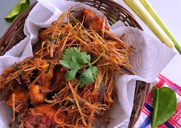 Bagaimana Menyiapkan Ayam goreng serai ala thailand /thai lemongrass fried chicken, Lezat