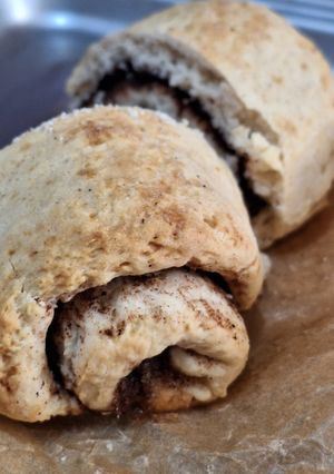 Una foto de Mini Roll de Canela🍥🥮