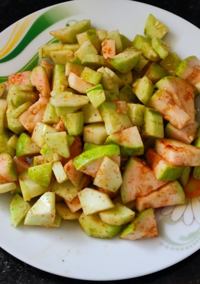 A picture of Guava cucumber salad.