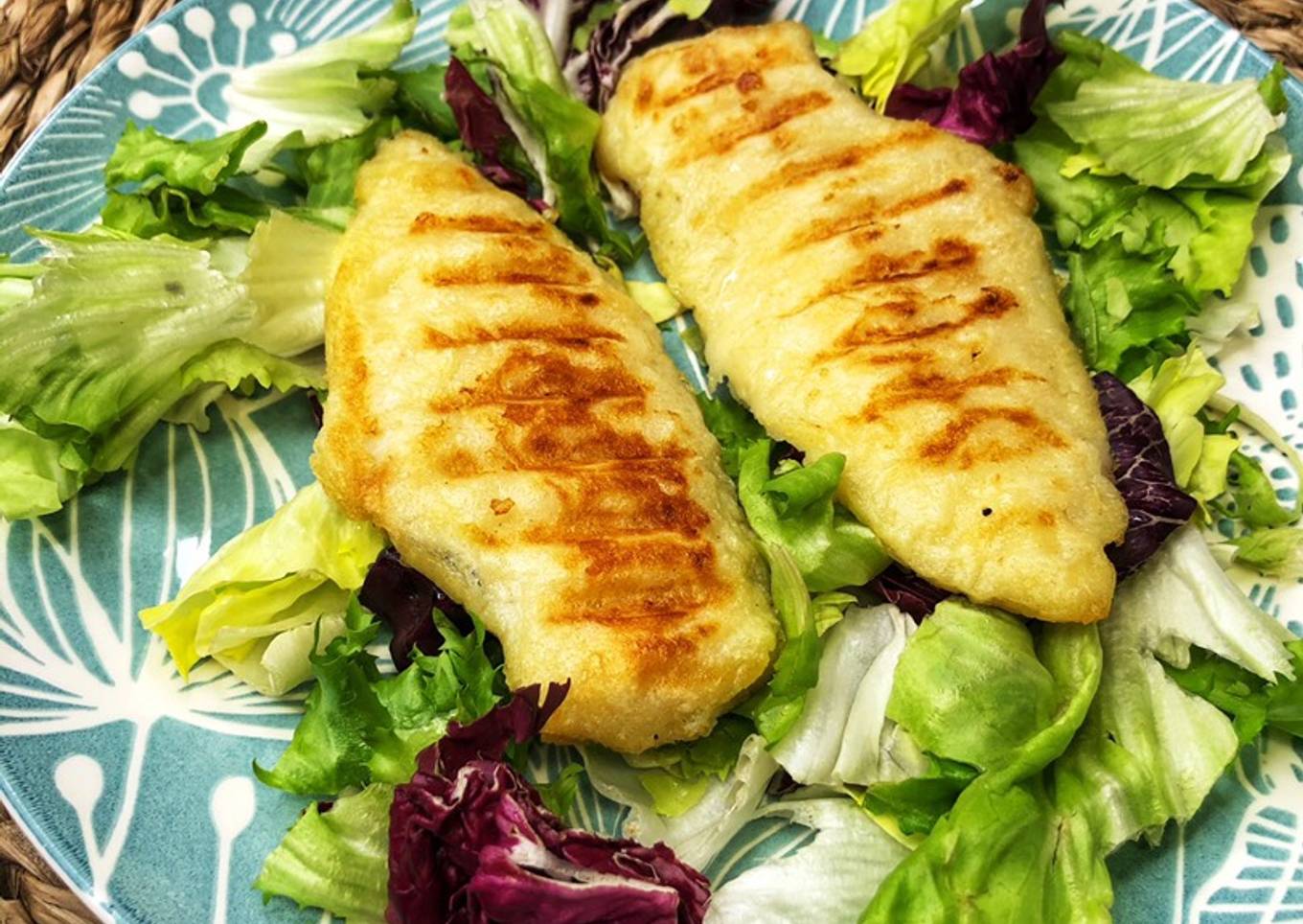 Merluza al huevo en Lékué Grill en el microondas en 8 minutos