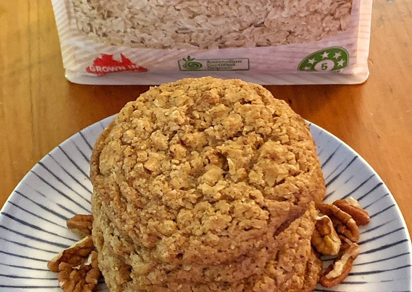 Oatmeal pecan cookies