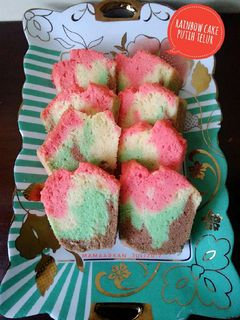 Foto resep Bolu pelangi putih telur enak