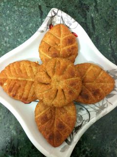 ठेकुआ (Thekua recipe in hindi) रेसिपी मुख्य फोटो