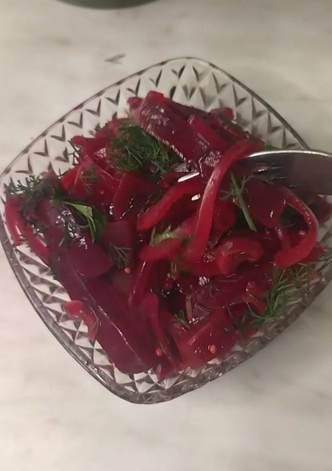 Маринований буряк