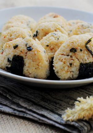 Foto resep Onigiri Isi Ayam
