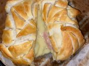 Une photo de camembert pomme de terre