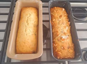 Una foto de Budín con Merengues y nueces de pecan