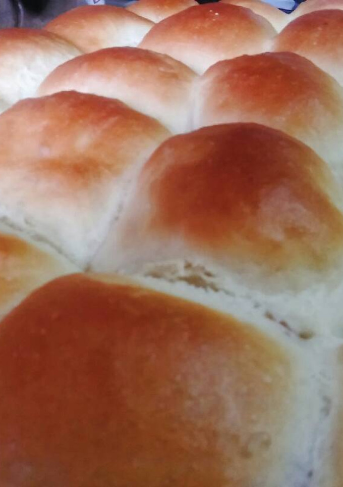 Una foto de Pan de brioche relleno de dulce de leche