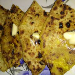 A picture of Leftover Rice Parantha.