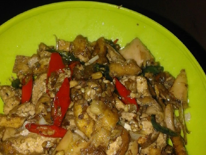 Langkah Gampang Menyiapkan Resep  Cumi asin mix tahu coklat cabe ijo yang Sempurna, Bikin Ketagihan