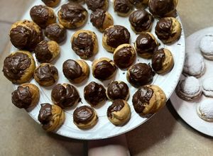 Una foto de Profiteroles