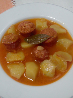 Una foto de Patatas a la riojana