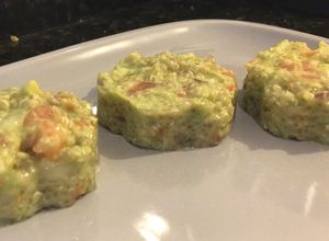Una foto de Timbal de quinoa y palta