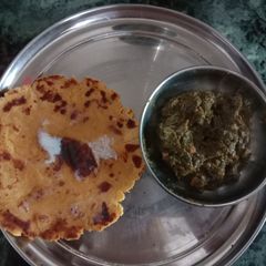 A picture of Makki ki roti.