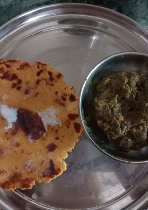 A picture of Makki ki roti.