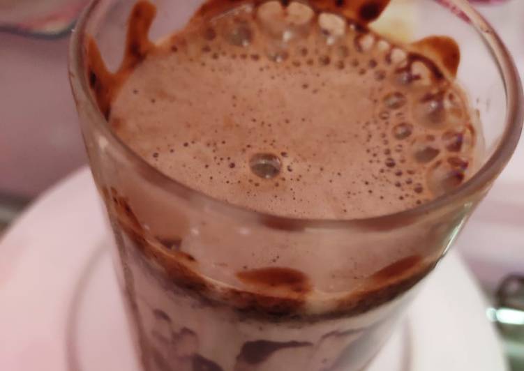 Simple Way to Make Award-winning Banana Chocolate milk shake