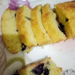 A picture of Blueberry Loaf 🫐🫐🍞🍞.