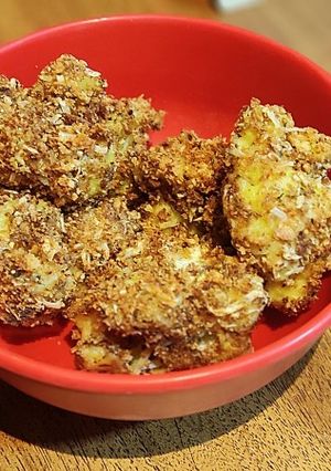 A picture of Baked cauliflower crispies.
