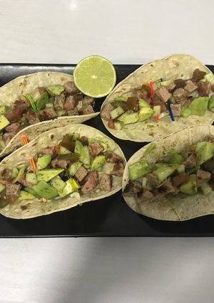 Una foto de Tortitas Mexicanas con Aguacate