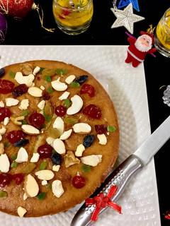 A picture of Eggless Plum cake.