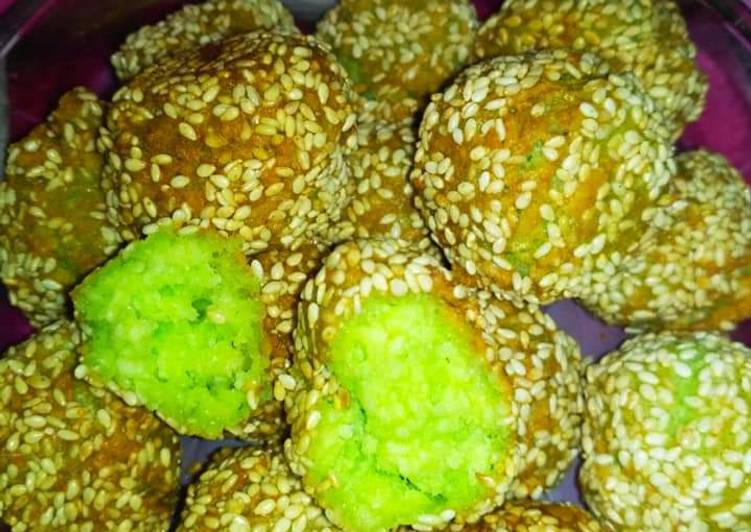 Langkah Mudah untuk Membuat Onde-onde DEBM yang Enak