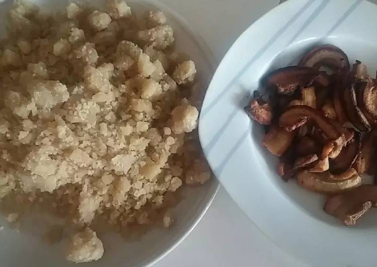 Migas al microondas en 9 minutos (reviró)