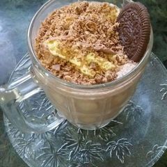 A picture of Banana chocolate smoothie.
