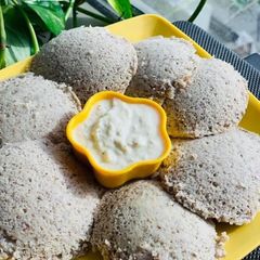 A picture of Porso millet and dal Idli.