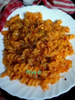 रेड चिली मैकरॉनी (Red Chilli macaroni recipe in Hindi) रेसिपी मुख्य फोटो